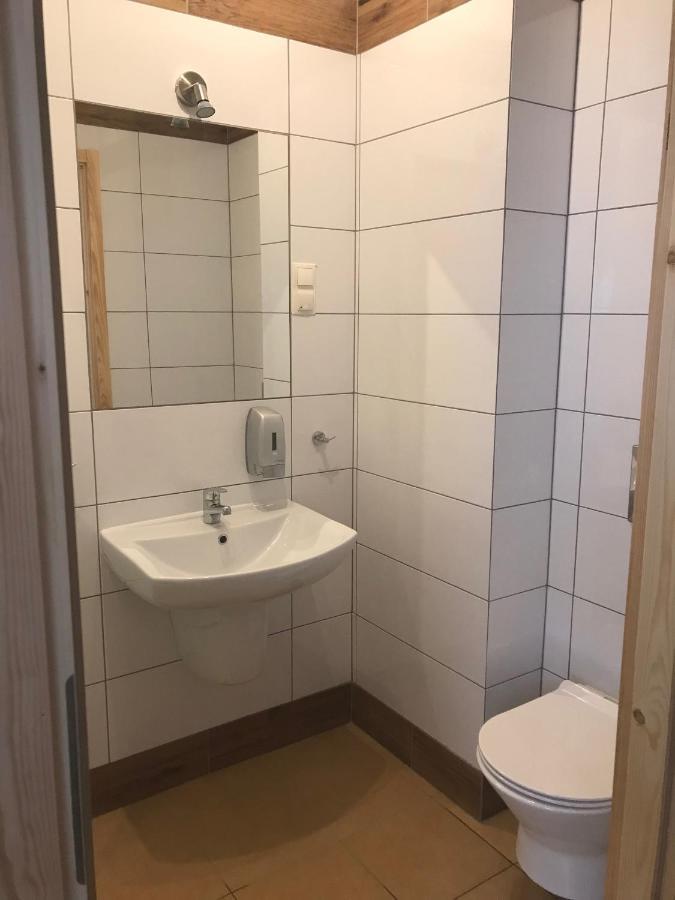 Siedem Drzew Hotel Biskupice  Buitenkant foto
